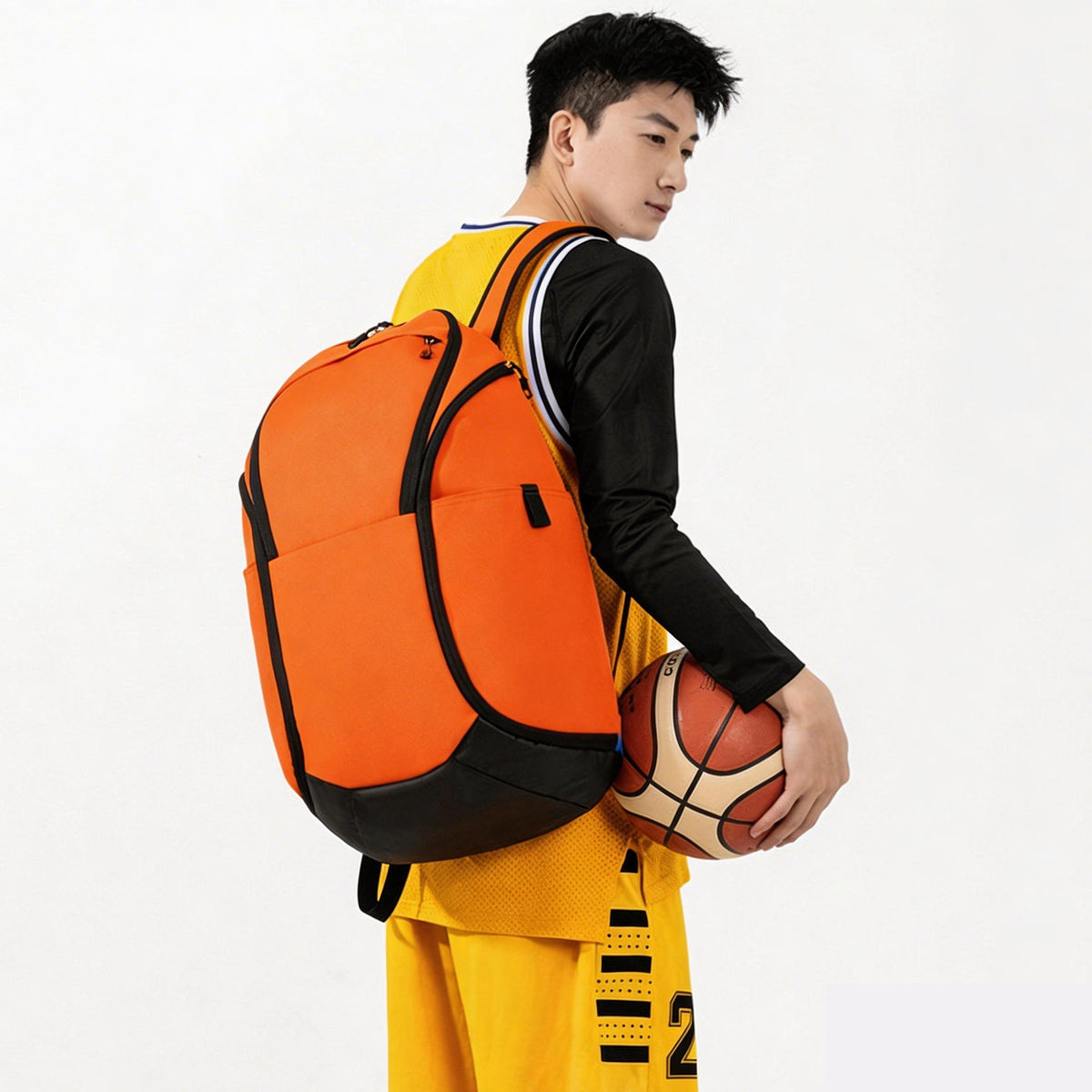 Custom Sports Ball Backpack Multi-Function Training Bag with Wet &amp; Dry Separation