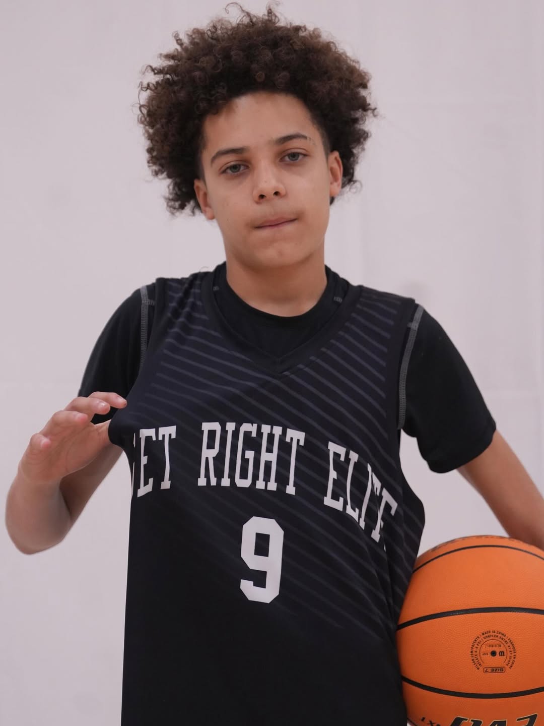 Custom Black White Chest Slash Patttern Double Side Sports Uniform Basketball Jersey